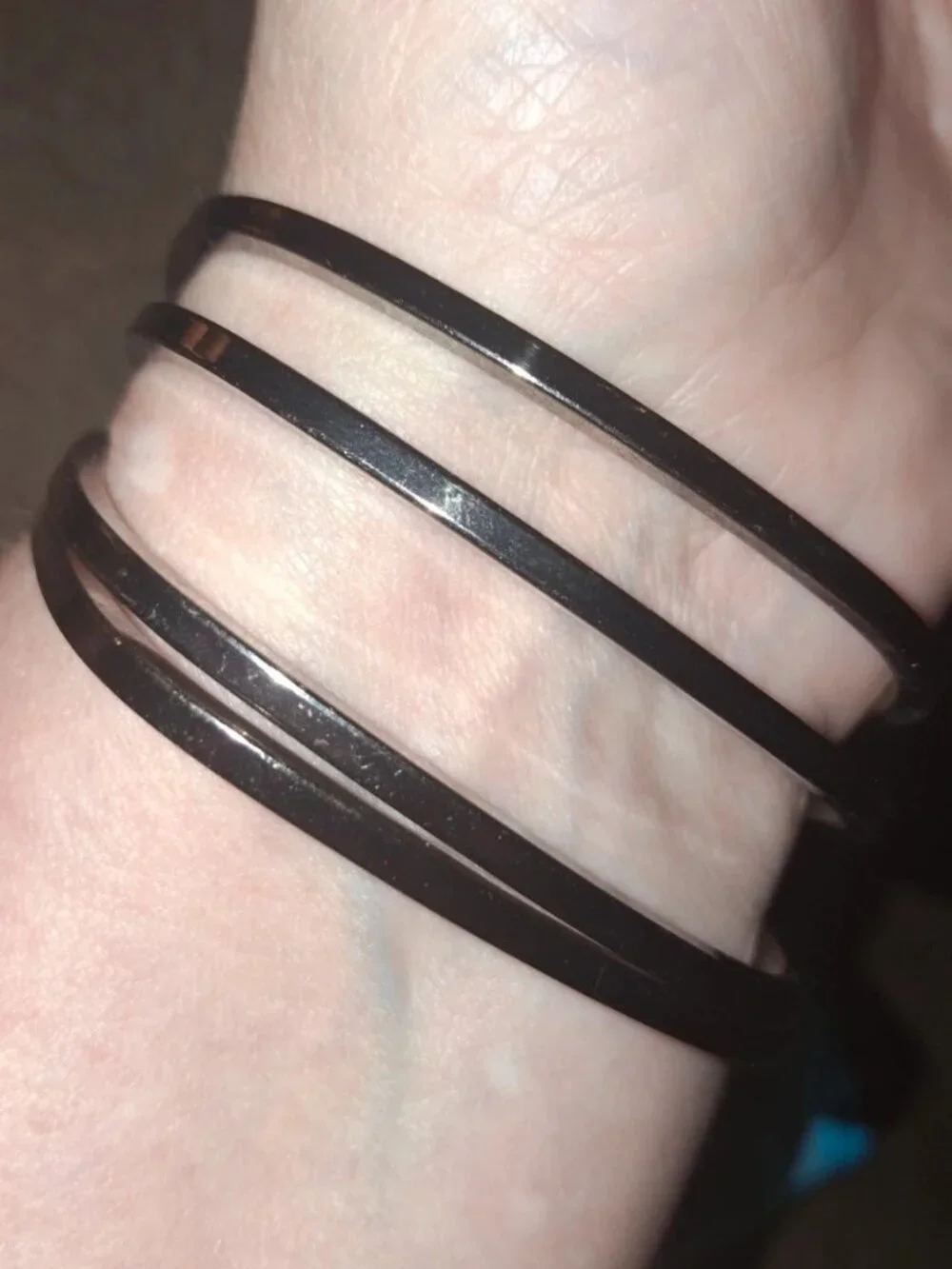 4 square gunmetal brownish grey metal bangle bracelets